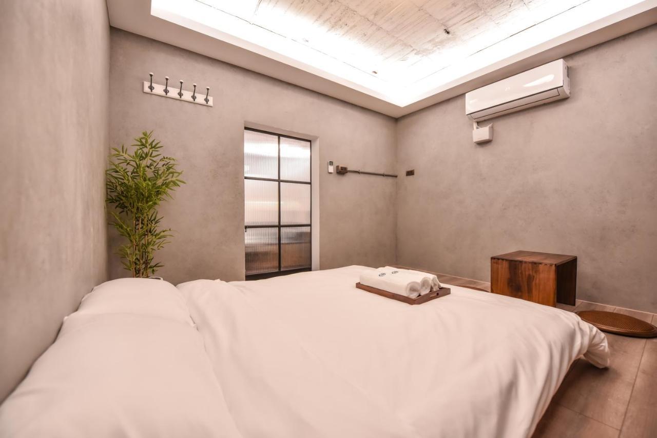 Eryang Homestay 台南 外观 照片