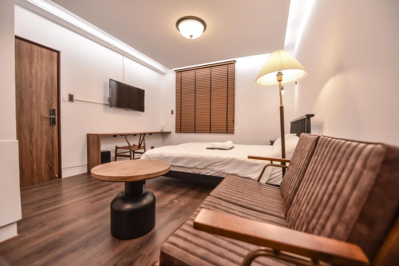 Eryang Homestay 台南 外观 照片