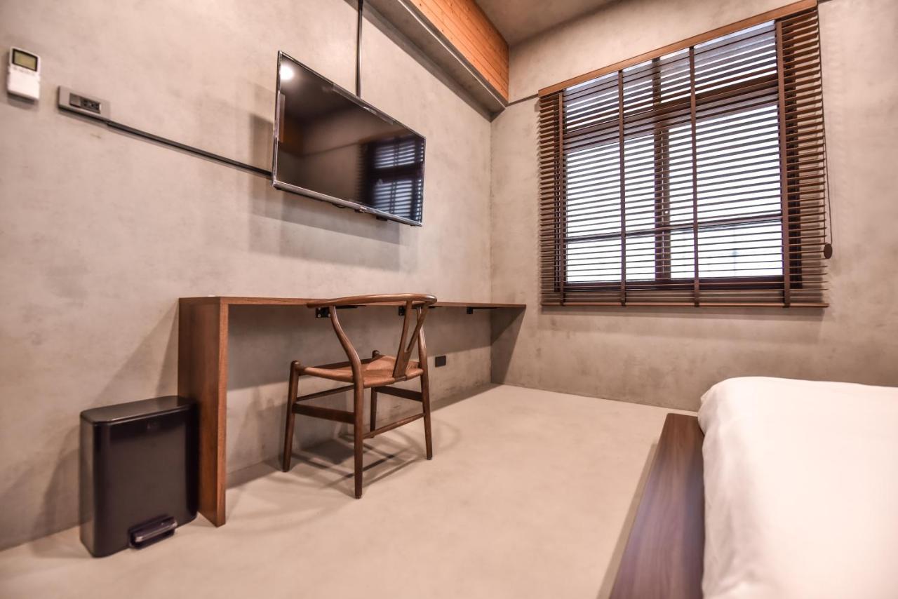 Eryang Homestay 台南 外观 照片